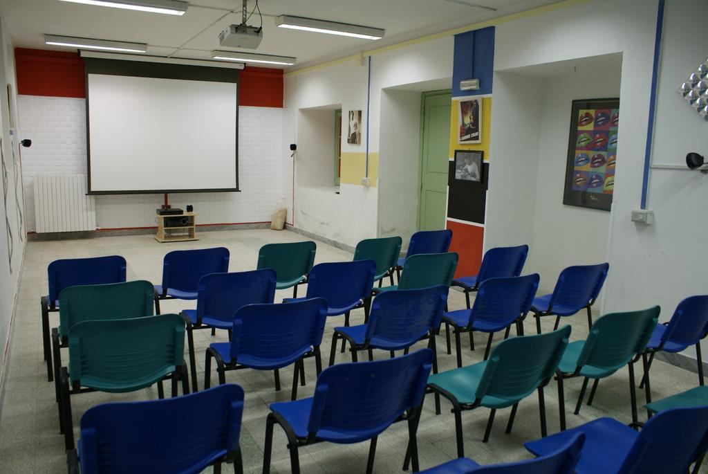 Litus Roma Hostel Lido di Ostia Exterior photo The lecture room